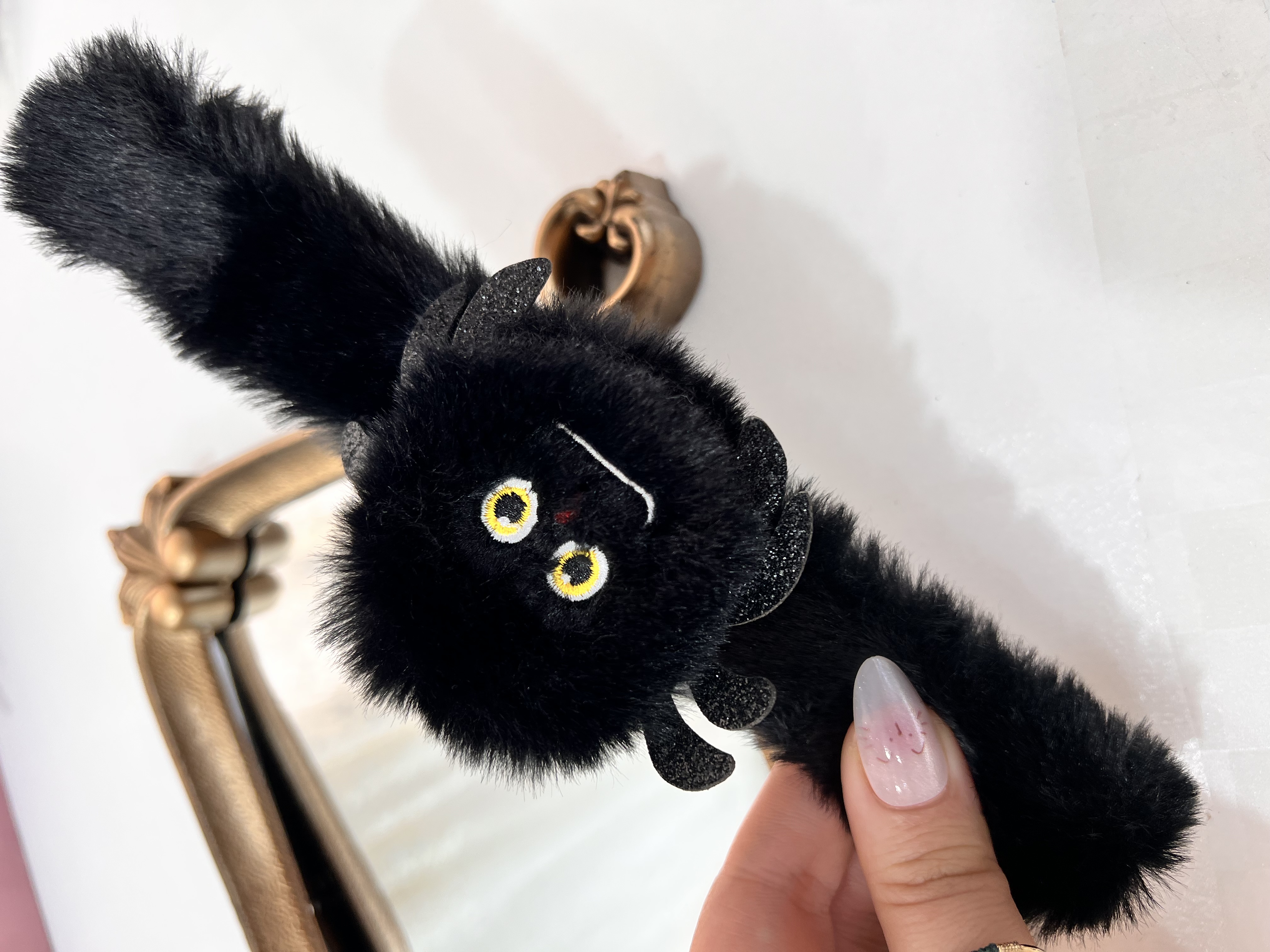 دستبند خطکشی‌ نستالژی کودک‌ جا دار 🖤➕🕷️