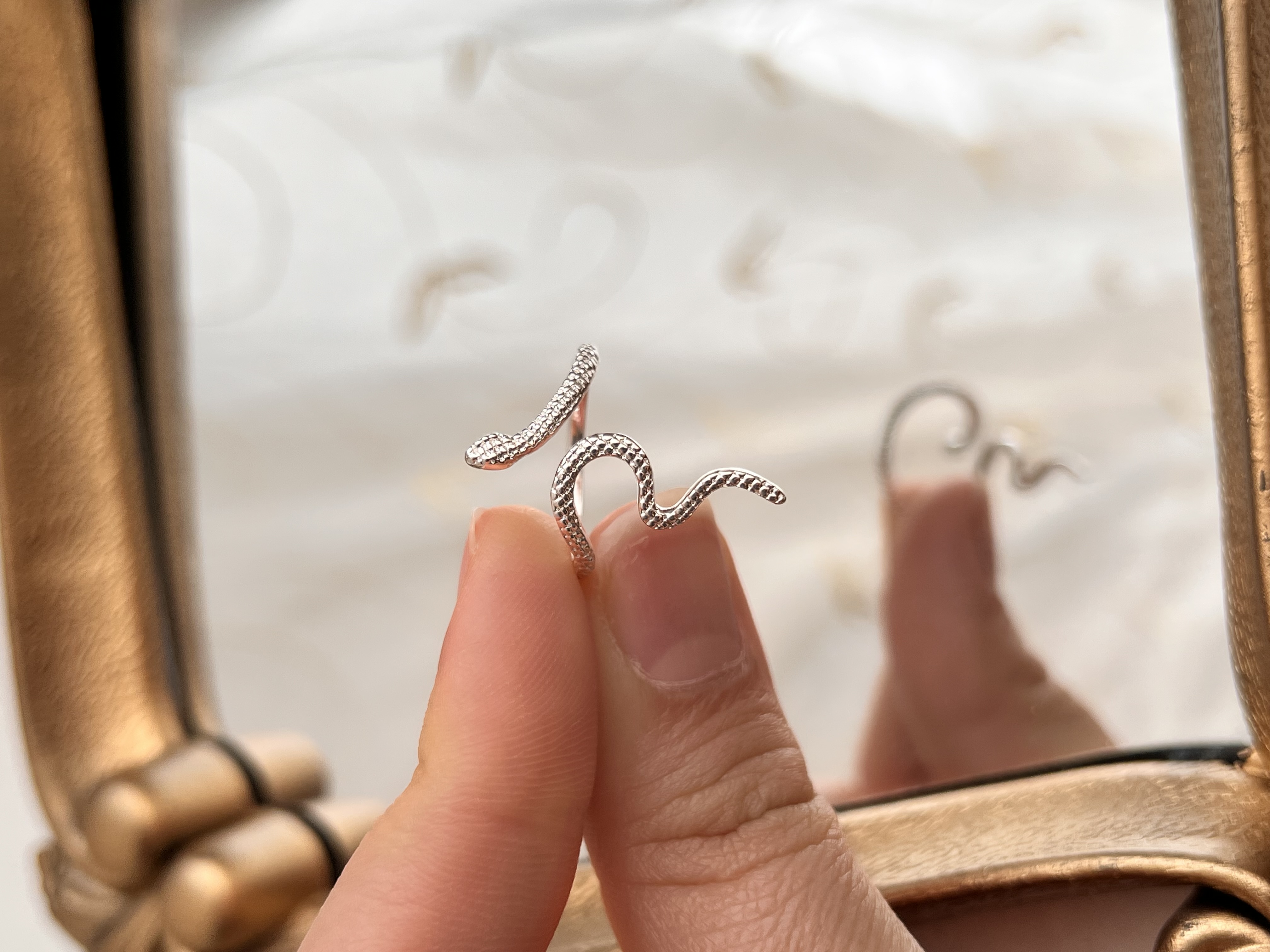 انگشتر ماری ابکاری نقره 💍➕🐍➕🤍