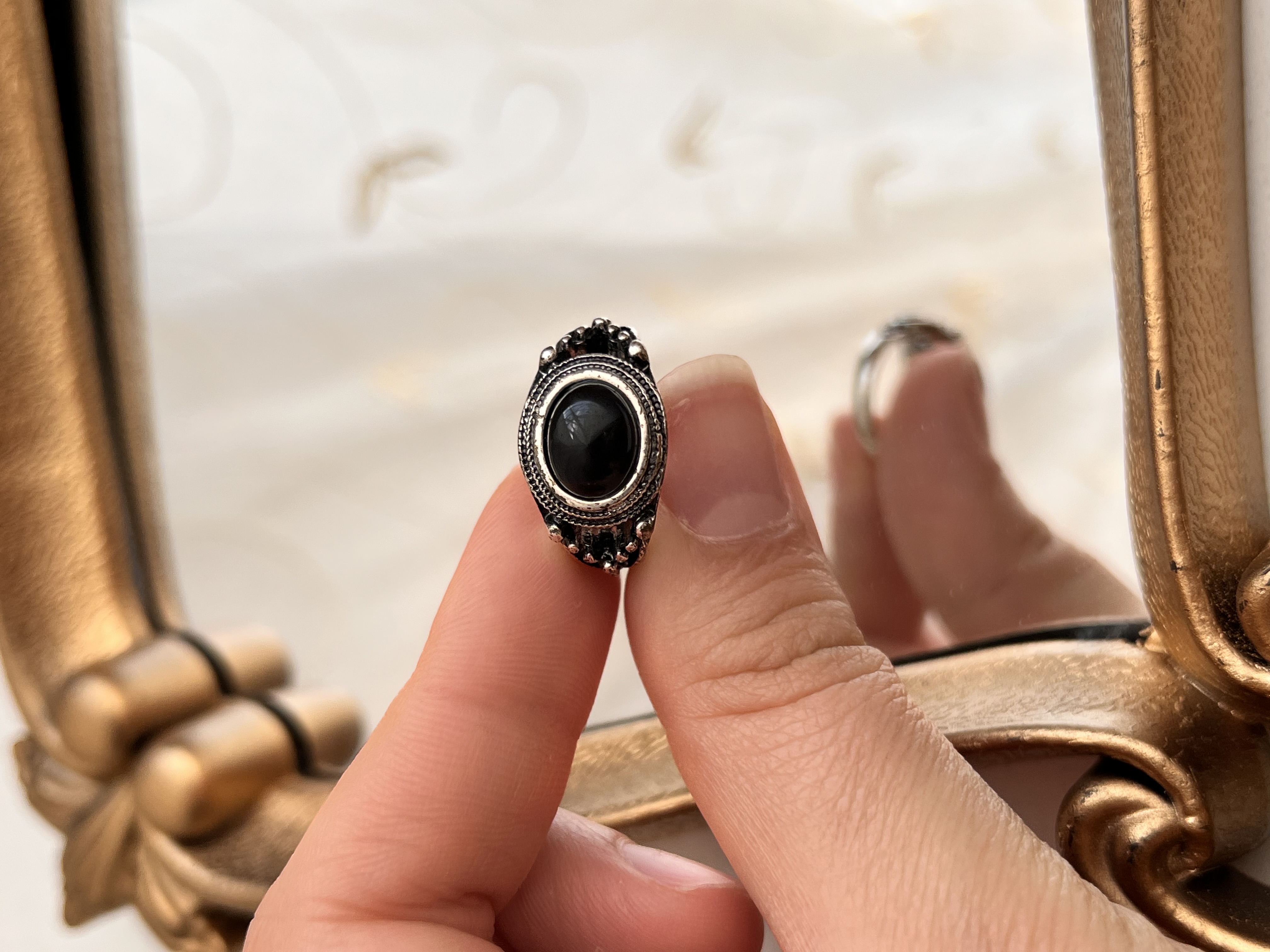 انگشتر نگین مشکی 💍➕🖤