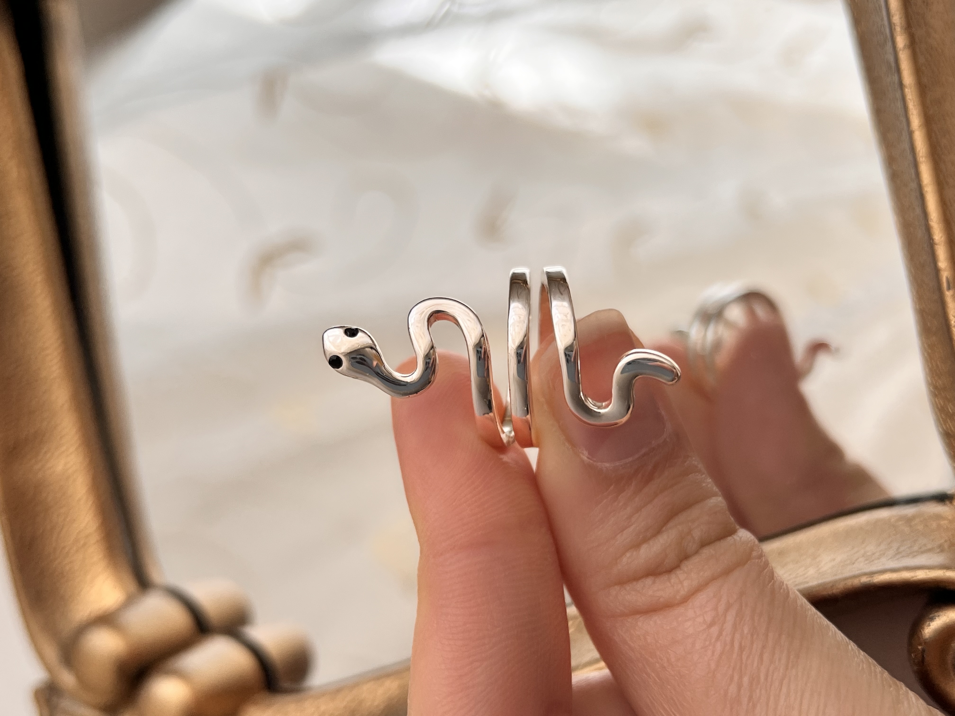 انگشتر ماری ابکاری نقره 💍➕🐍➕🤍