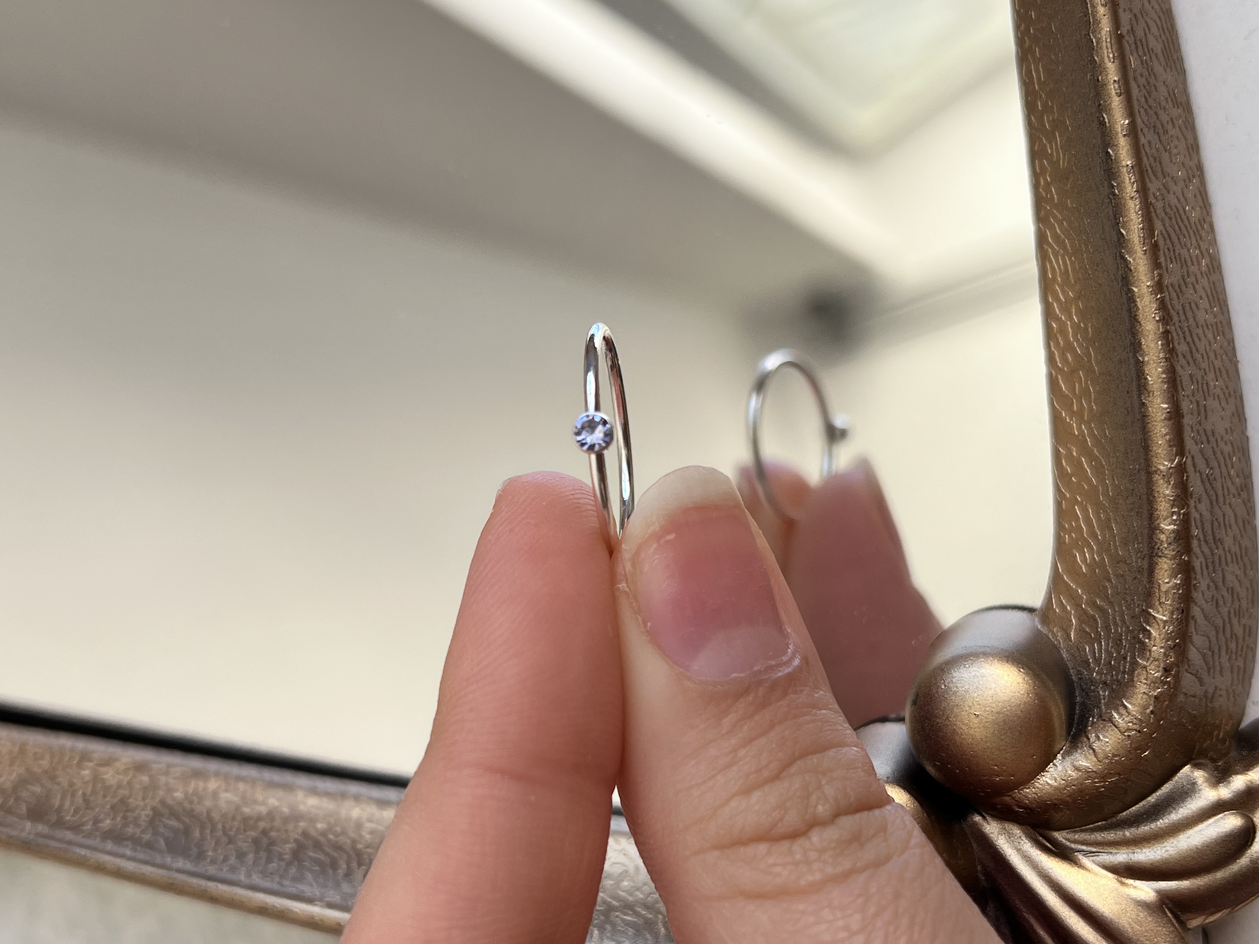 انگشتر تک نگین آبی 💎➕🤍