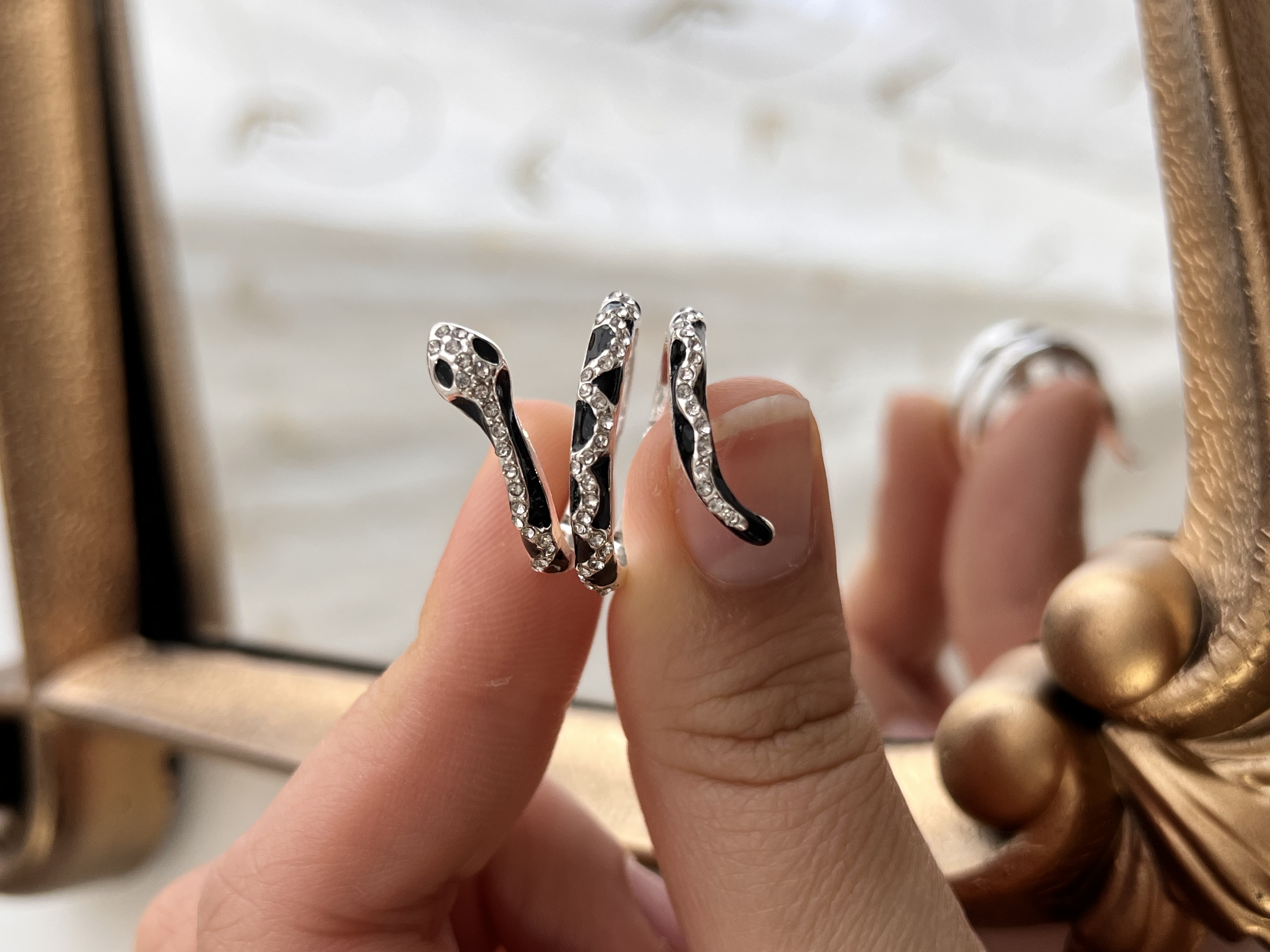 انگشتر ماری مشکی نگین کارشد🖤➕🐍➕💎