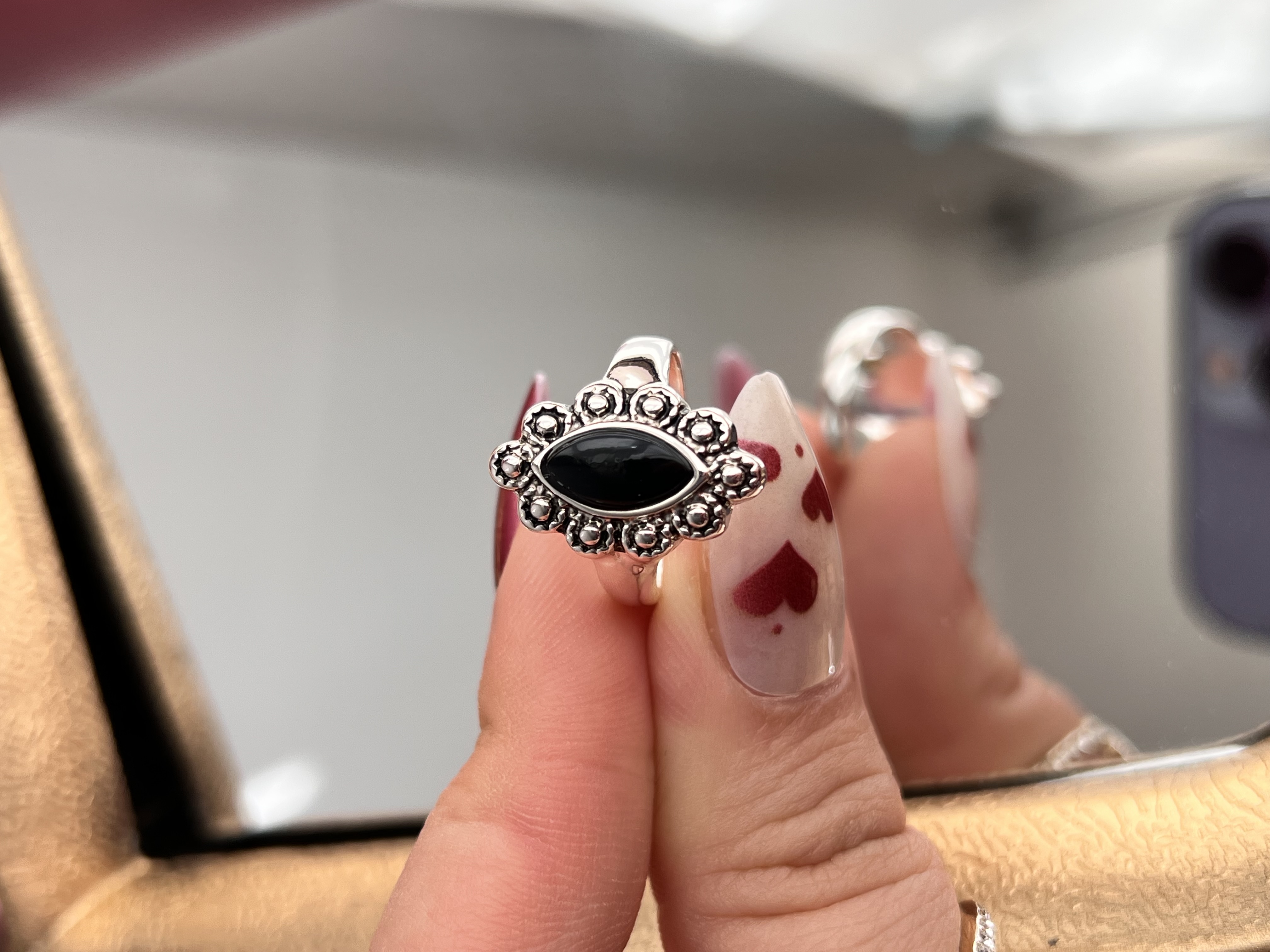 انگشتر سیاه قلم تک نگین کارشد🖤➕💍
