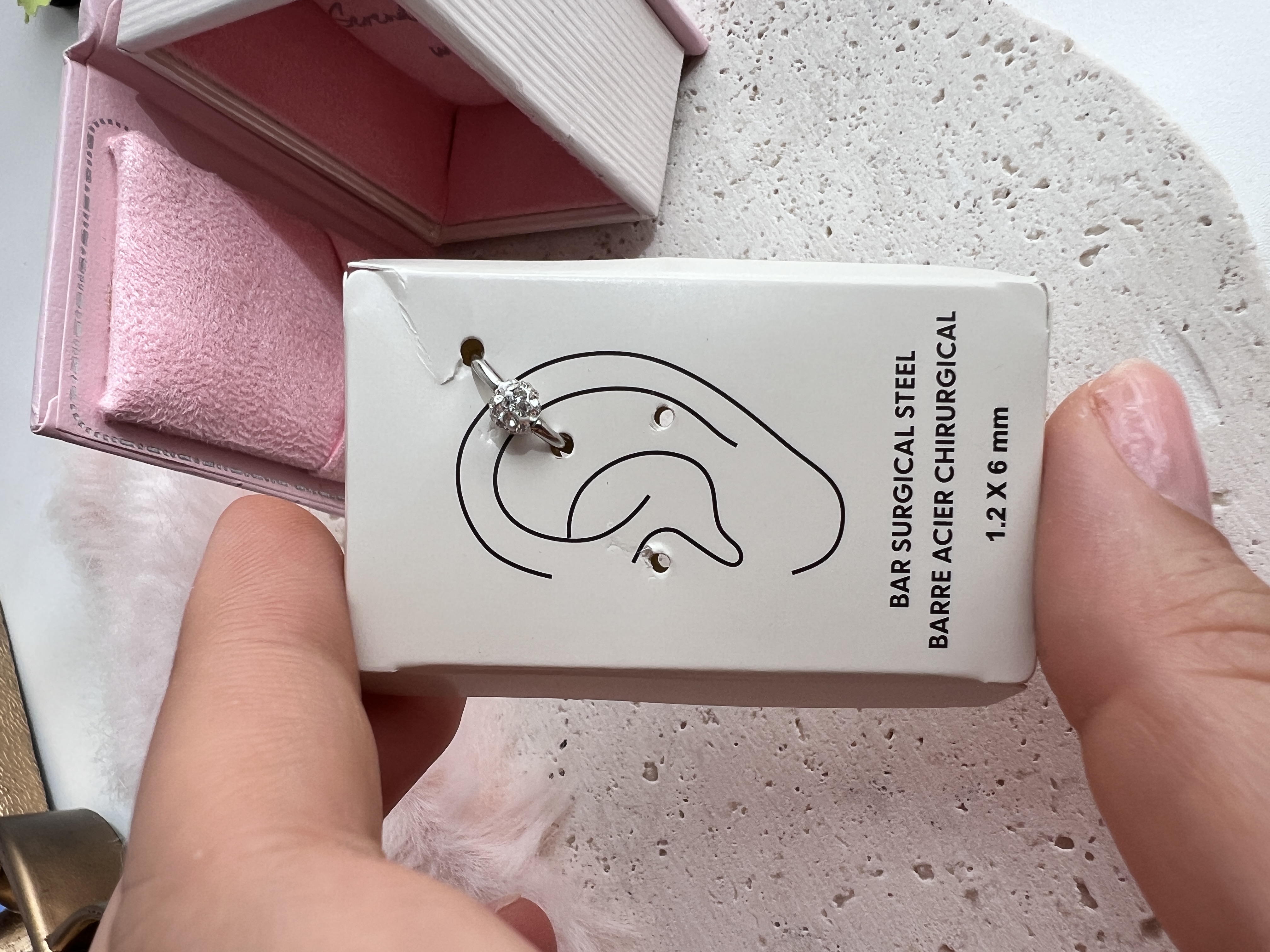 پرسینگ حلقه‌ای گوش 👂➕💉